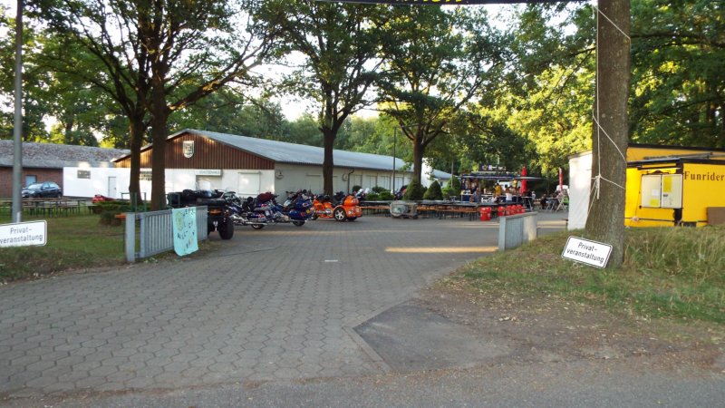photo4.jpg